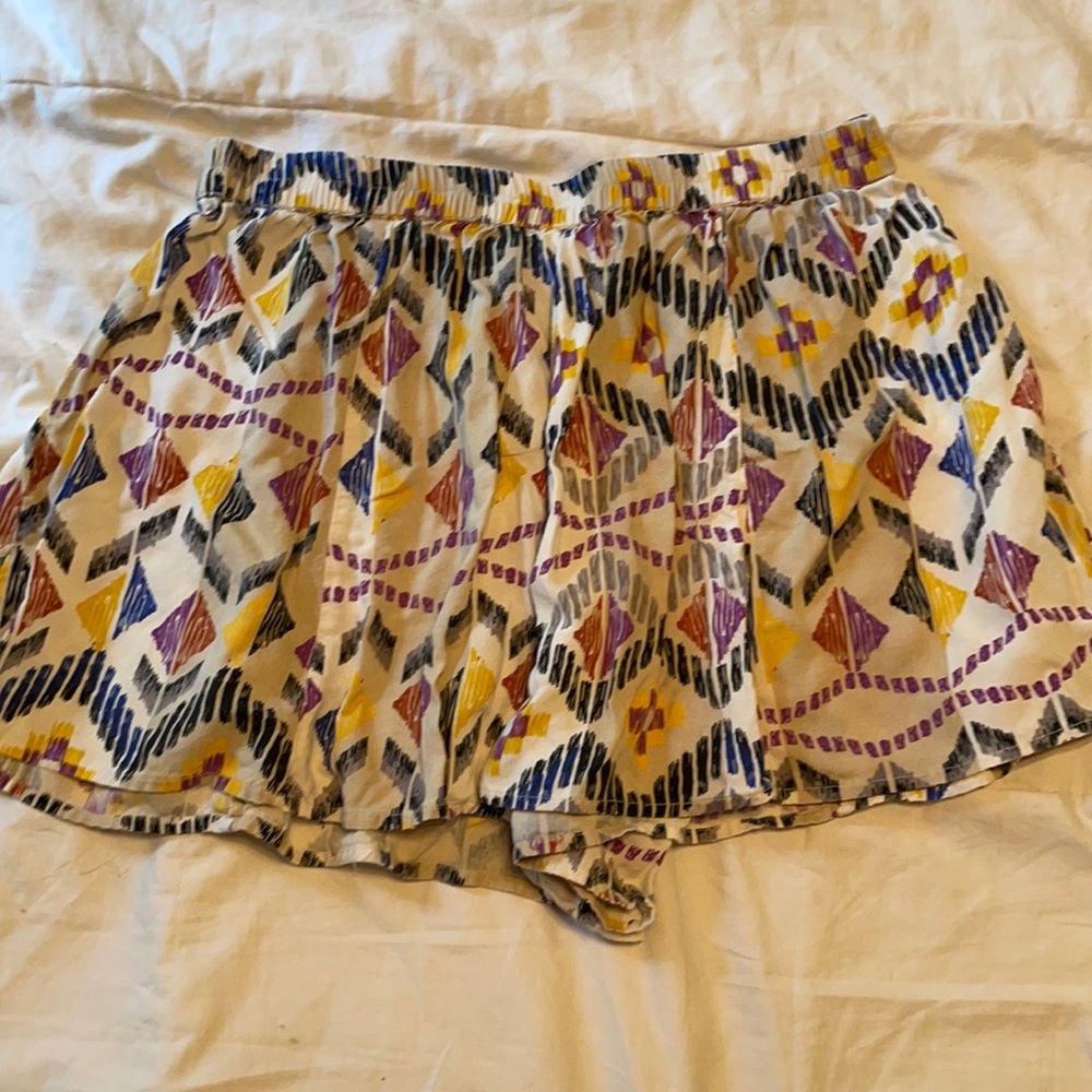 Flowy Patterned Shorts